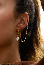 Load image into Gallery viewer, Diamond Pearl and Ear Cuff Huggie Set - Toasted Jewelry