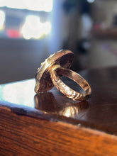 Load image into Gallery viewer, Sunrise Shell Floral Band Ring - Toasted Jewelry