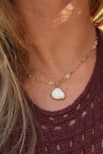 Load image into Gallery viewer, Shell Phone Necklace - Toasted Jewelry