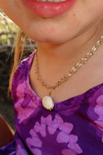 Load image into Gallery viewer, Shell Phone Necklace - Toasted Jewelry