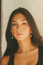 Load image into Gallery viewer, Cassie Huggies Nixie Blue Pearl