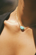 Load image into Gallery viewer, Nixie Blue Pearl Rolo Necklace