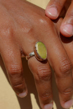 Load image into Gallery viewer, Iridescent Green Oval Pearl Floral Band - Toasted Jewelry