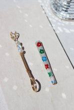 Load image into Gallery viewer, Keshi Pearl Joint Holder - Toasted Jewelry