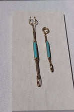 Load image into Gallery viewer, The Turquoise Bar Joint Holder - Toasted Jewelry