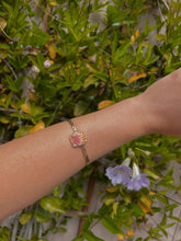 Load image into Gallery viewer, Hawaiian Sunrise Shell Bangle - Toasted Jewelry