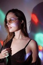 Load image into Gallery viewer, 14k Yellow Gold Satellite Necklace - Toasted Jewelry