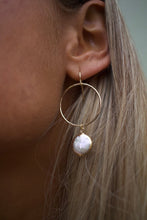 Load image into Gallery viewer, Arielle Pearl Earrings - Toasted Jewelry