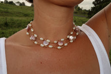 Load image into Gallery viewer, Mabelline Pearl Choker
