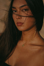 Load image into Gallery viewer, Davenport Green Pearl Necklace
