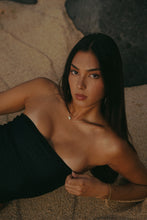 Load image into Gallery viewer, Aiko Green Pearl Necklace
