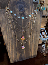 Load image into Gallery viewer, Figaro Sunrise Shell Necklace
