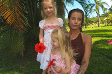 Load image into Gallery viewer, Flower Girl Necklace
