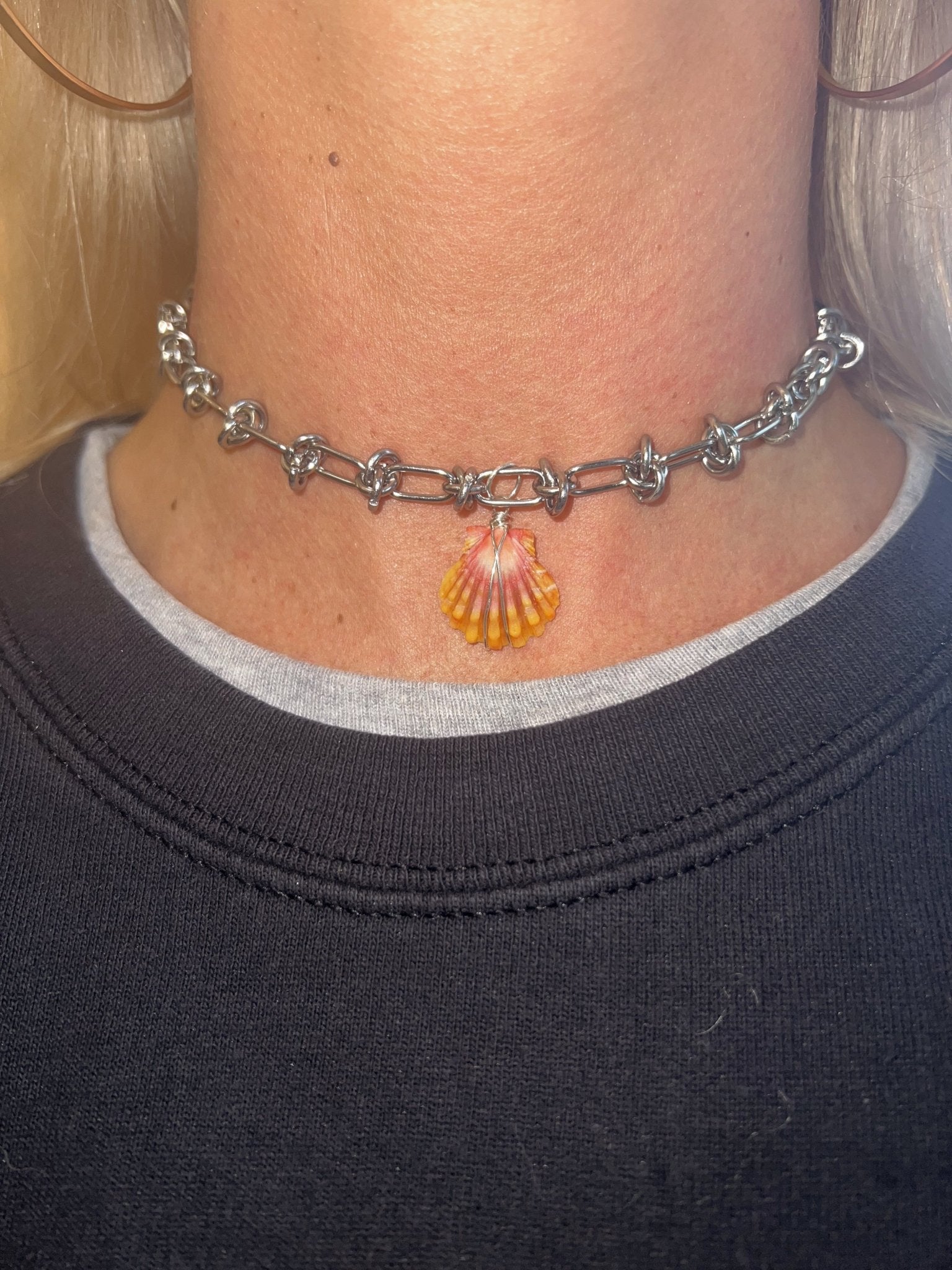Beach Goth Hawaiian Sunrise Shell Necklace – Toasted Jewelry