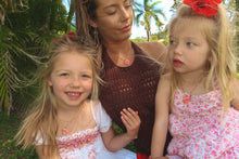 Load image into Gallery viewer, Flower Girl Necklace
