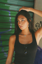 Load image into Gallery viewer, Nixie Blue Pearl Rolo Necklace
