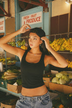 Load image into Gallery viewer, iLiA Blue Pearl and Ear Cuff Huggie Set

