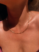 Load image into Gallery viewer, The Chain Link Necklace
