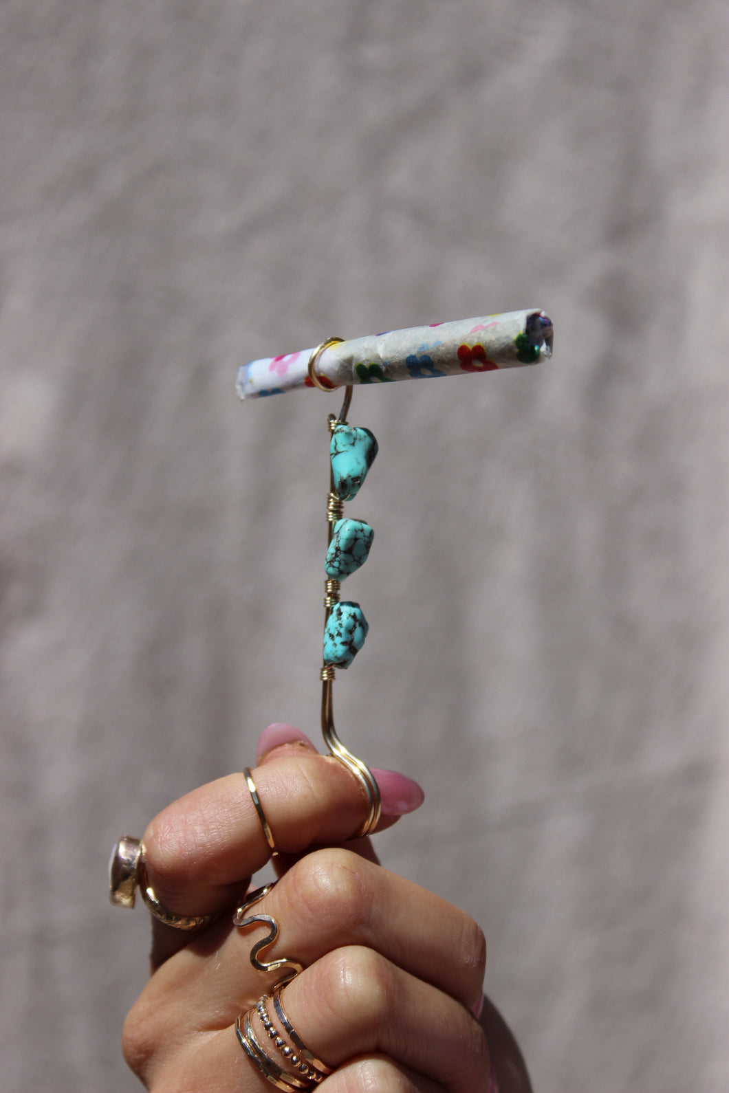 The Evelynn Turquoise Joint Holder