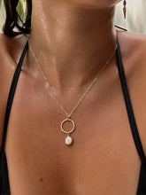 Load image into Gallery viewer, Cenote Pearl Link Chain Necklace
