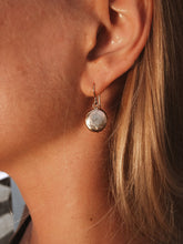 Load image into Gallery viewer, Everyday Baroque Pearl Earrings
