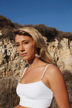 Load image into Gallery viewer, Tulum Hoops
