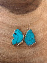 Load image into Gallery viewer, Serendipity Everyday Earrings
